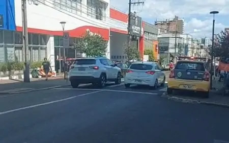 MULHER PEGA FURTANDO EM LOJA NO CENTRO DE PATO BRANCO